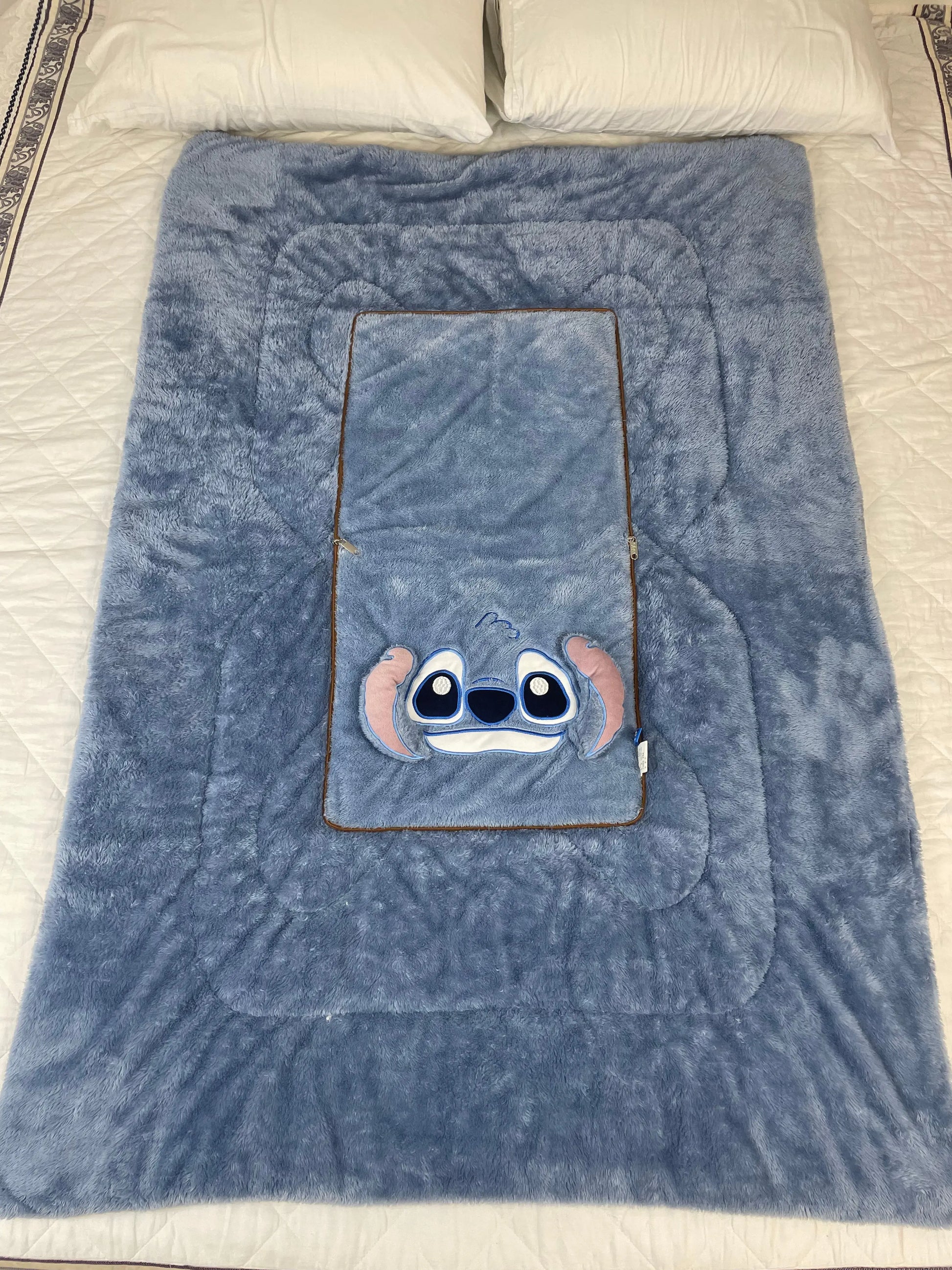 Stitch Pillow Blanket - Viralhuntz